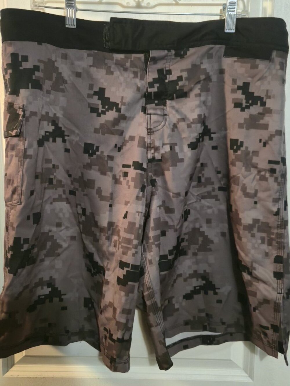 Mens Camo Board Shorts Size 36 Gray Black Digital Camo Swim Surf